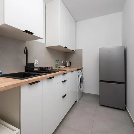 Ochota Comfort By Bookinghost *