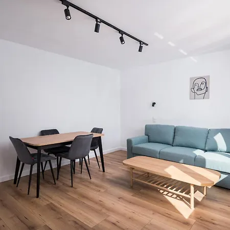 Ochota Comfort By Bookinghost *